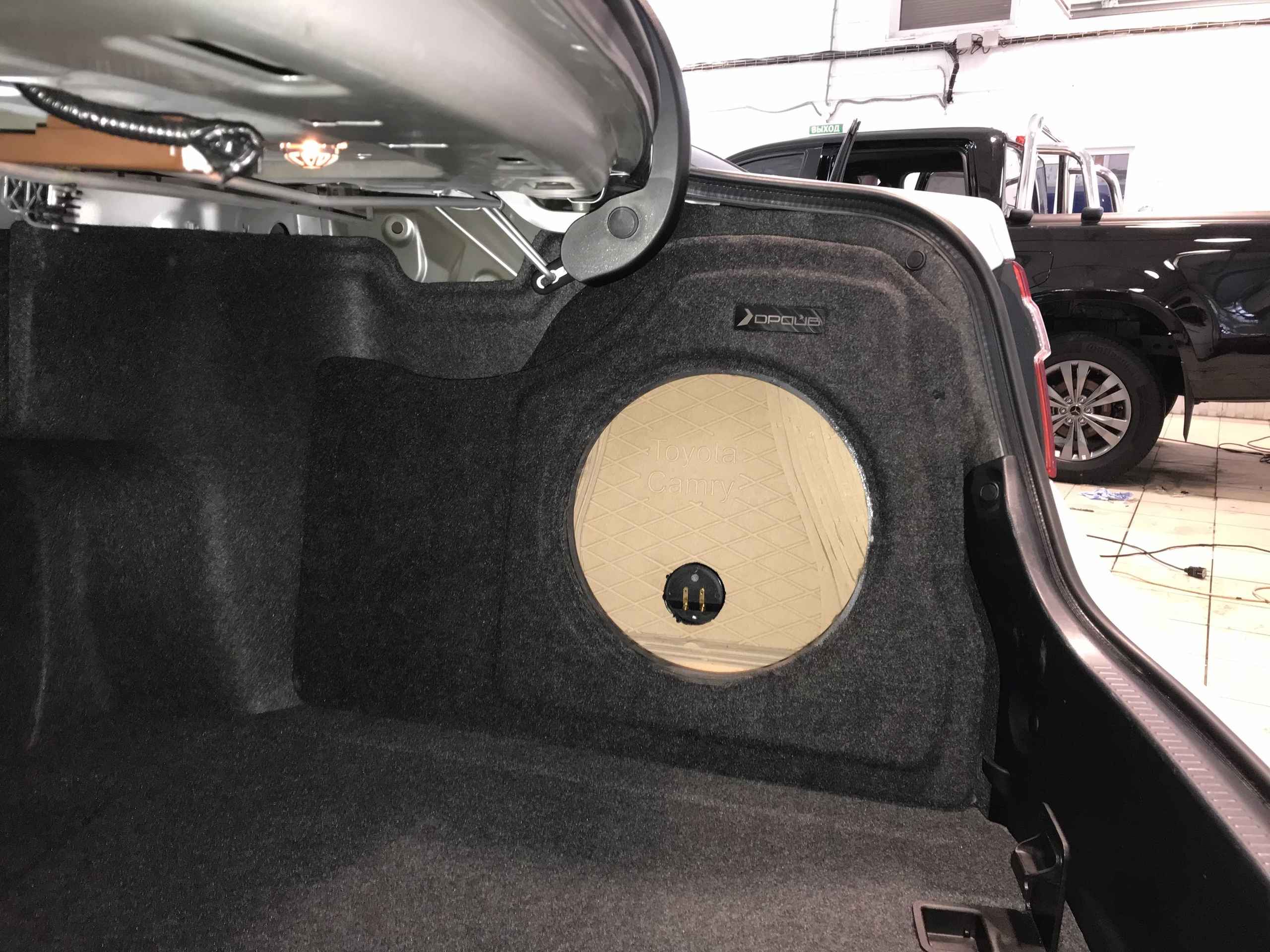 Короб стелс Toyota Camry 2011-2018