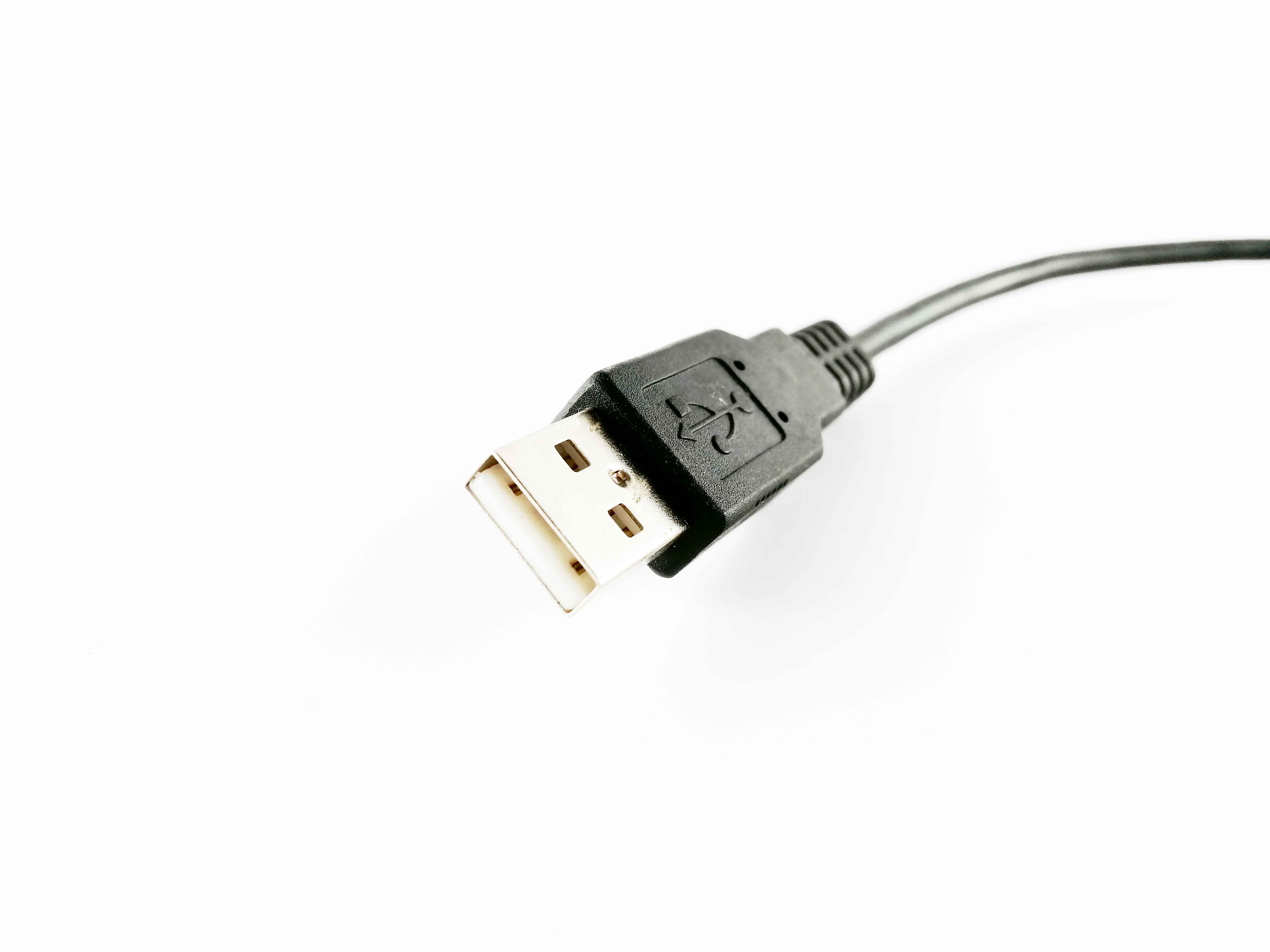 USB разъем в штатную заглушку для Mitsubishi