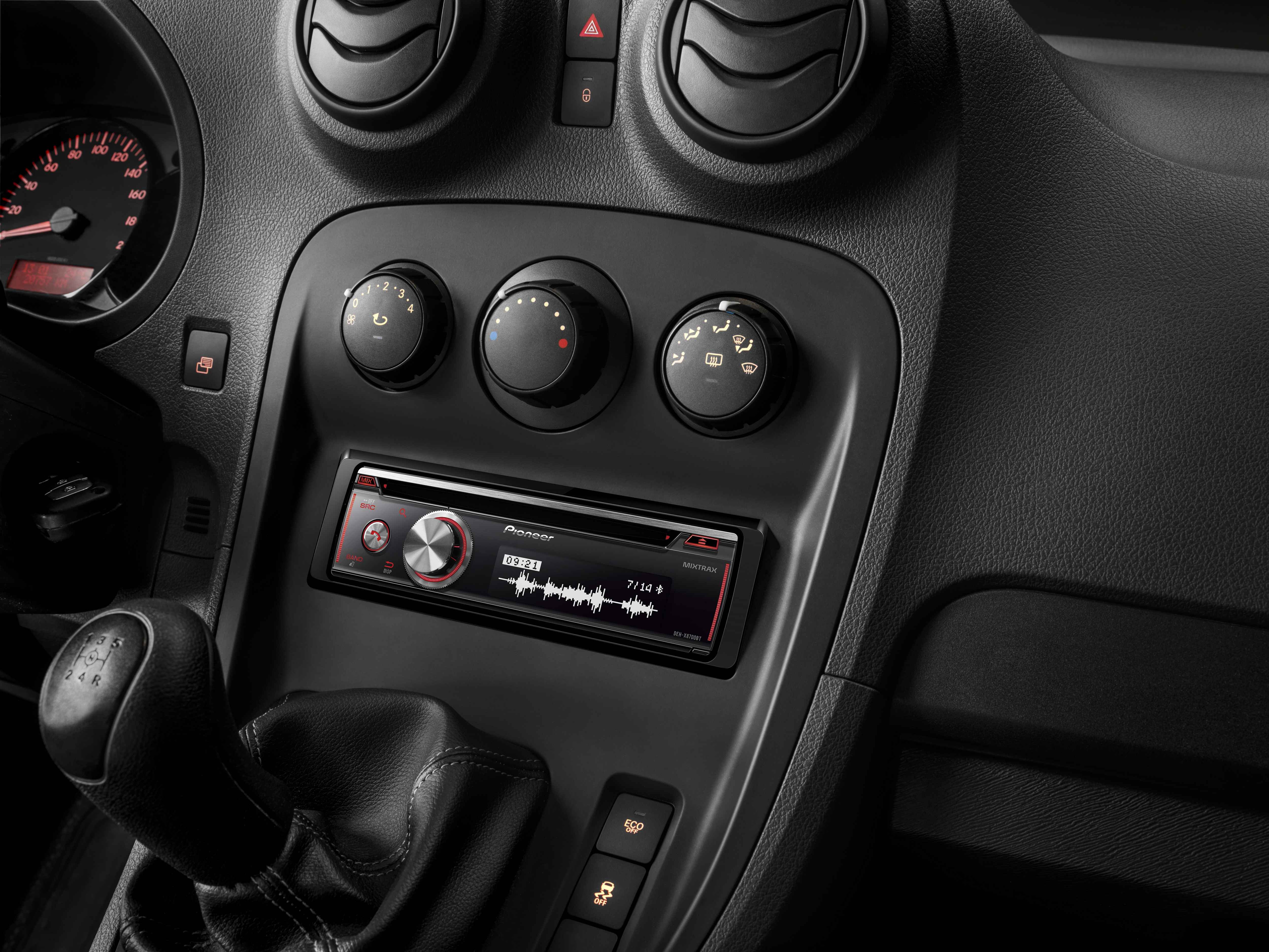 А/м Pioneer DEH-X8700BT