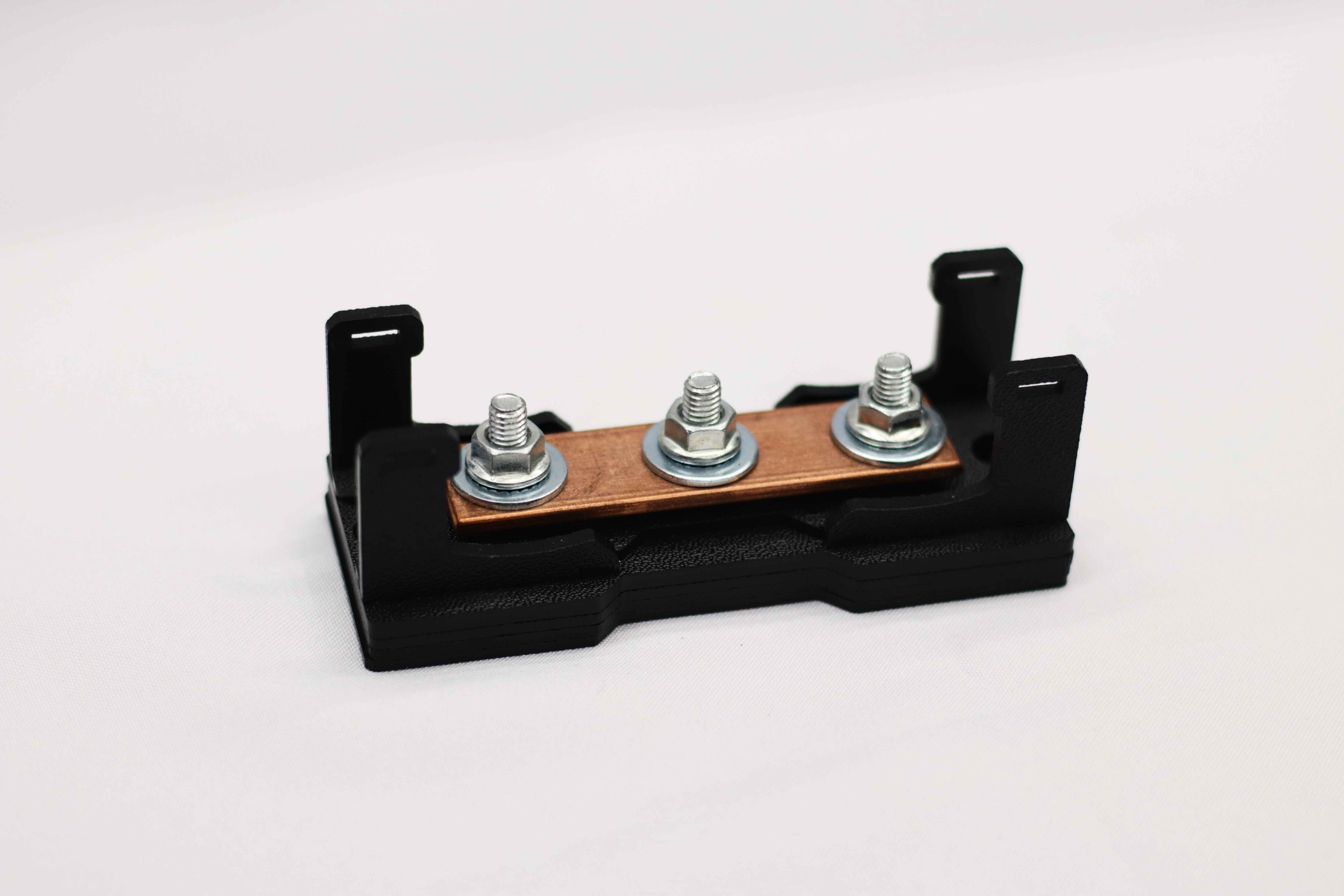 Дистрибьютор питания 3-канальный.(минус mini)