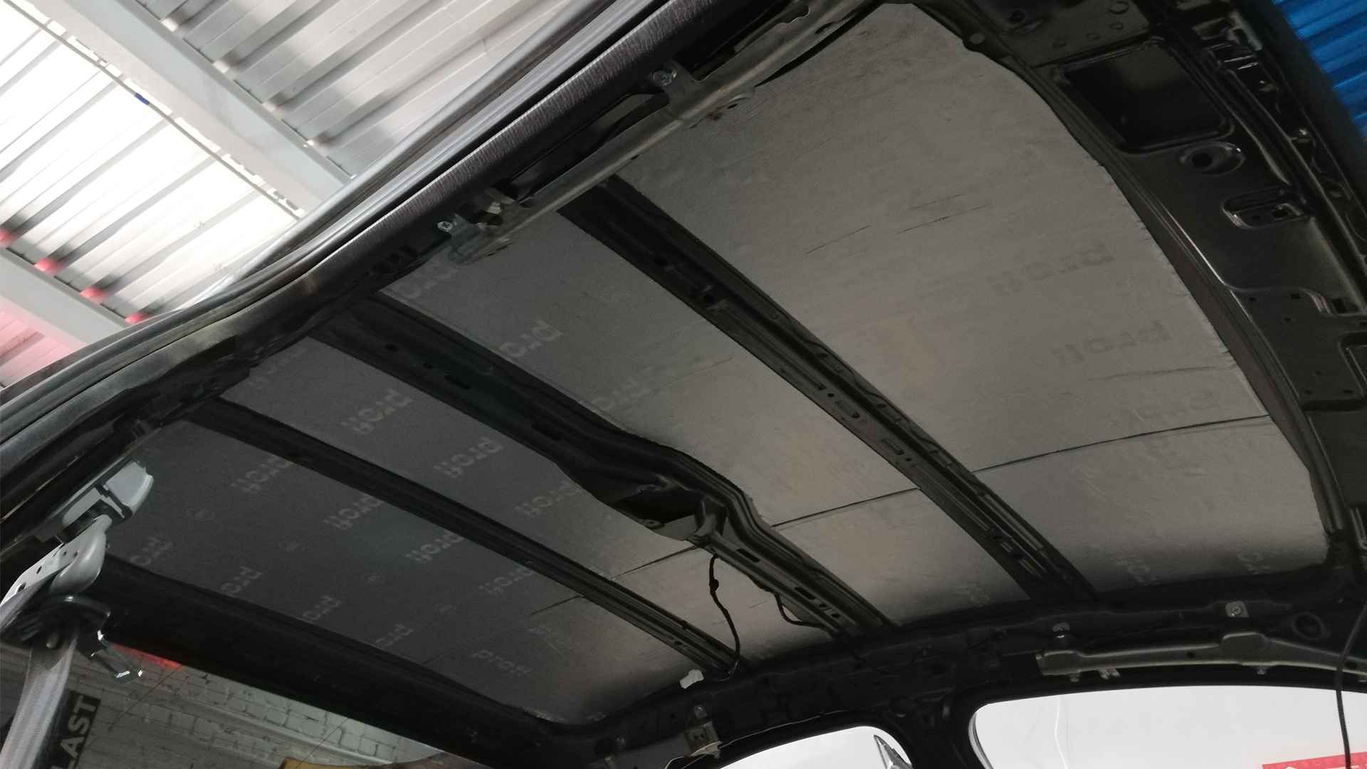 StP Profi Light (0.35 х 0.57) вибродемпфирующий материал