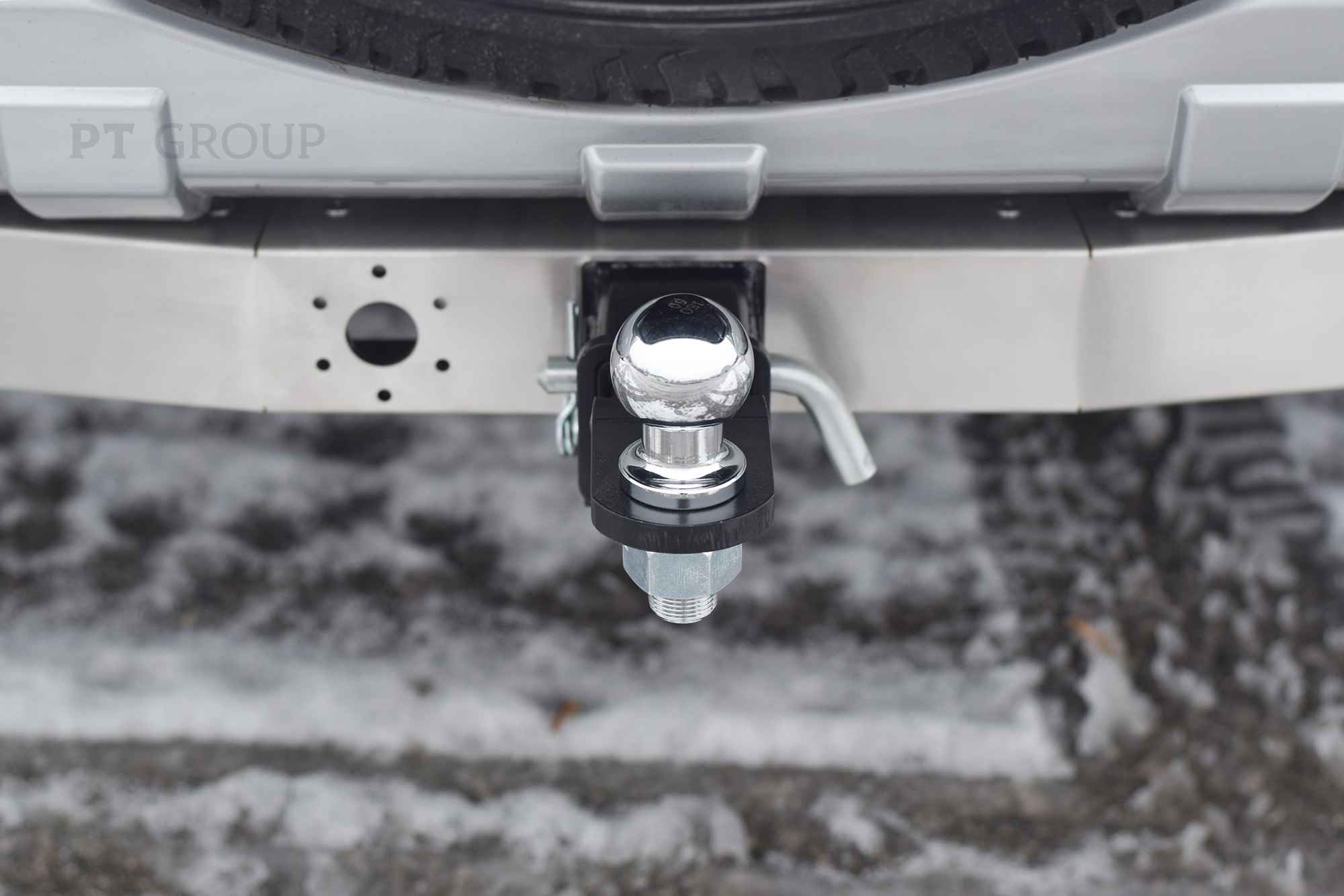 Фаркоп ПТ ГРУПП MPJ-99-991124.00 для Mitsubishi Pajero 1999-... с нерж накладкой, быстросъемный шар