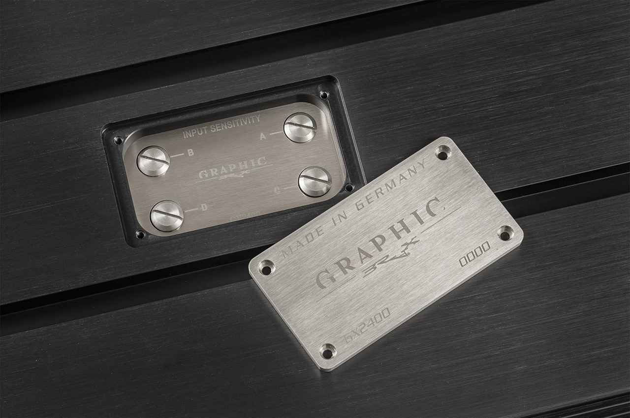 BRAX GX2400 Усилитель High End 4 канальный, чёрный, радиатор 