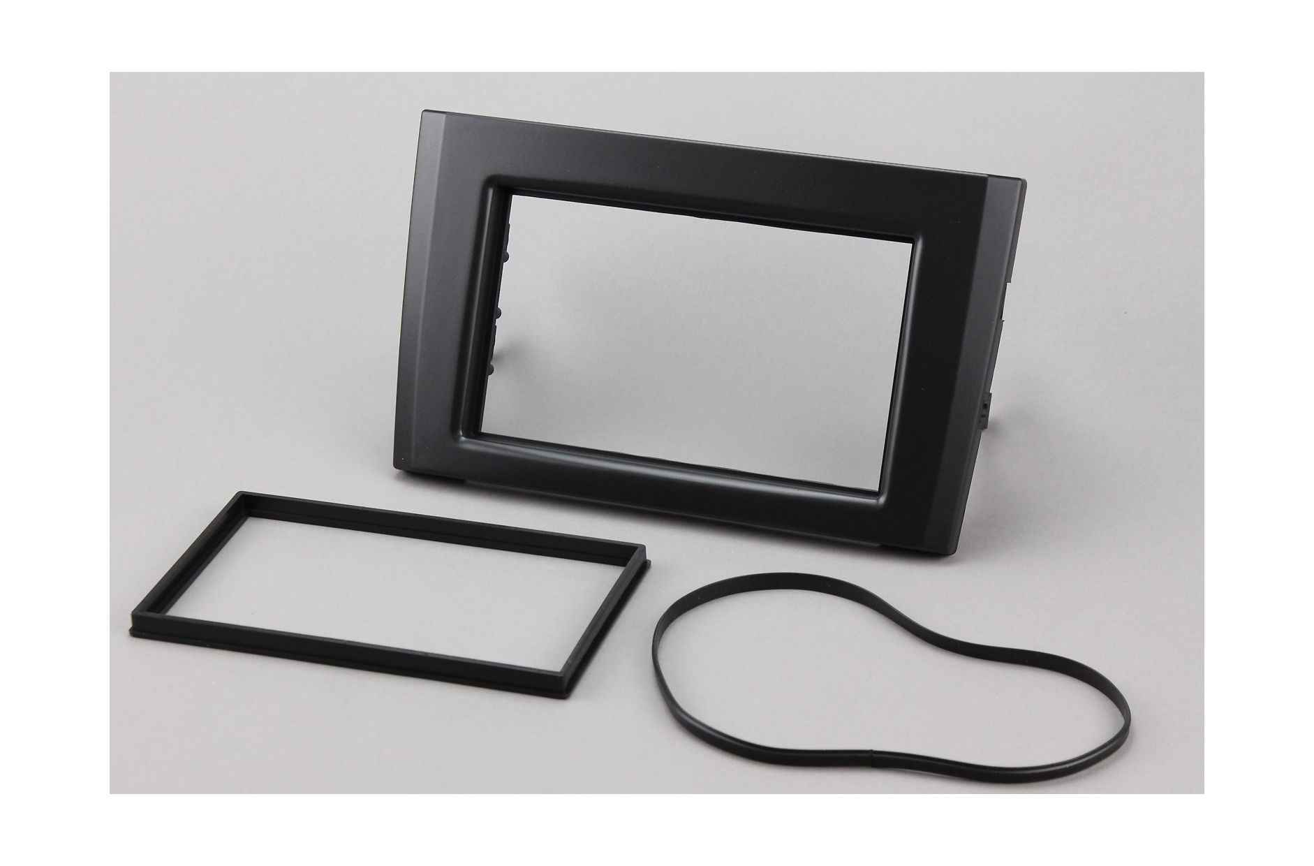 Переходная рамка для Volvo XC90 2DIN