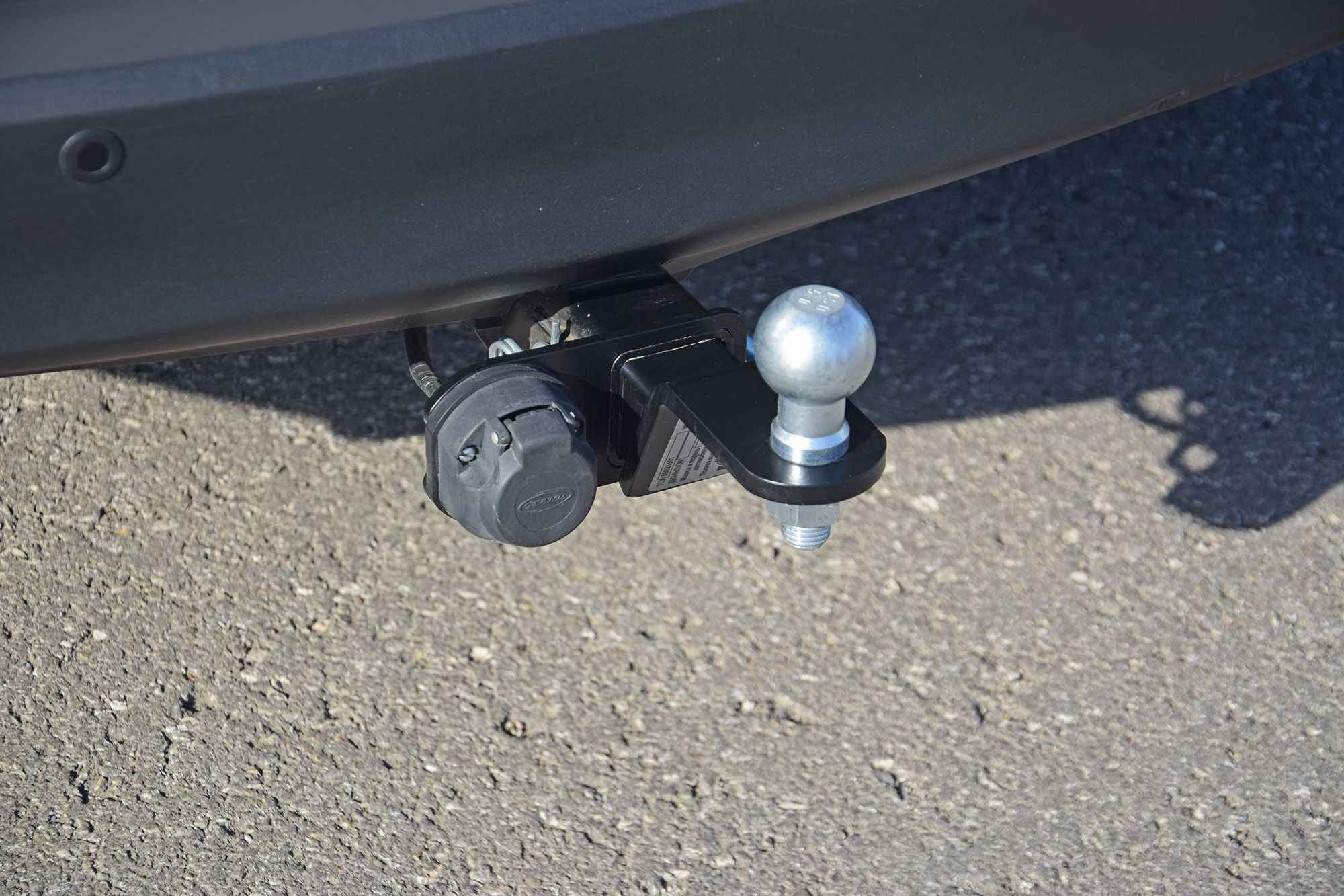 Фаркоп TRV-13-991122.00 для Toyota RAV4 2013-2018, быстросъемный шар (тип Е)