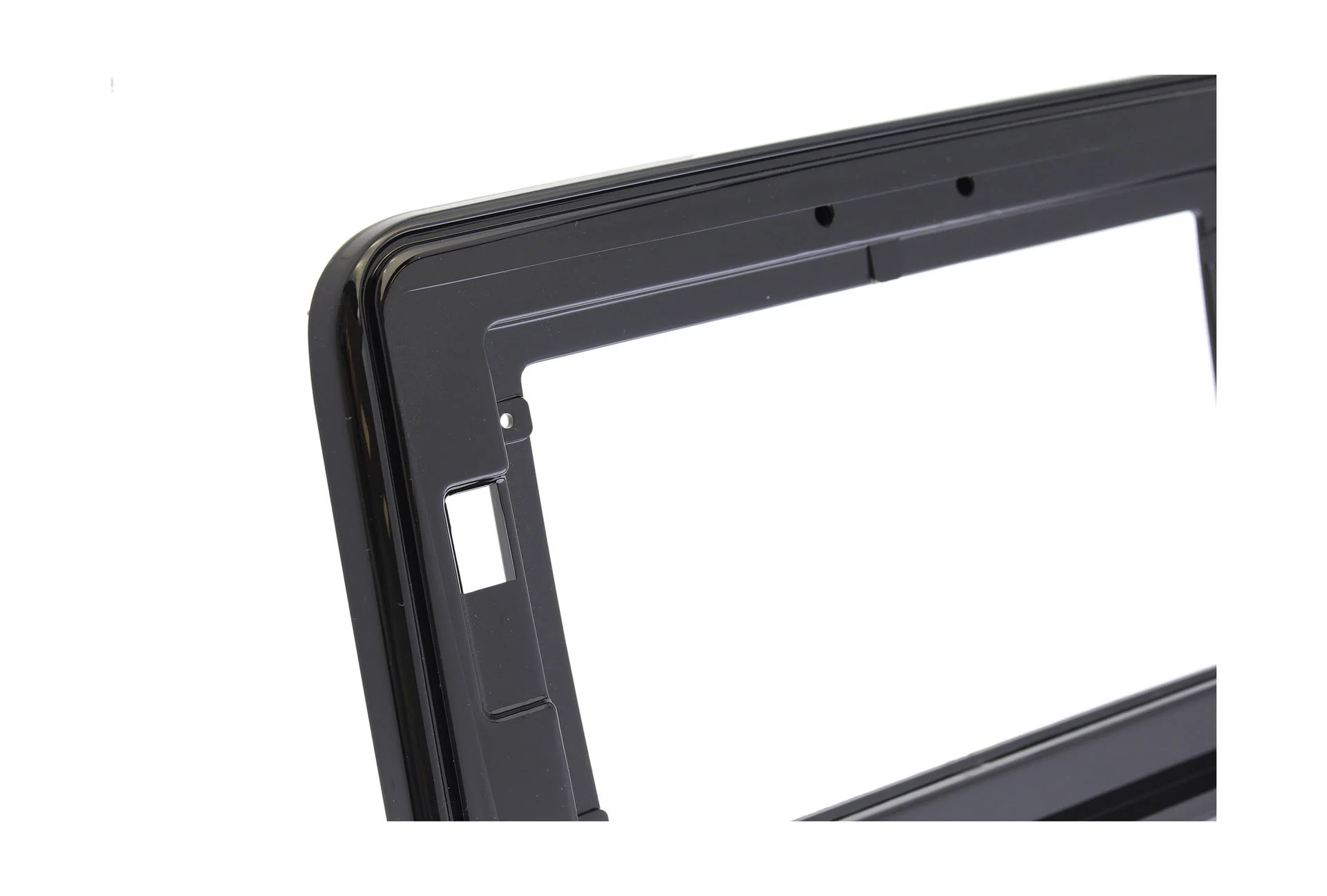 Рамка NI057T в Nissan Serena 2016+ 10