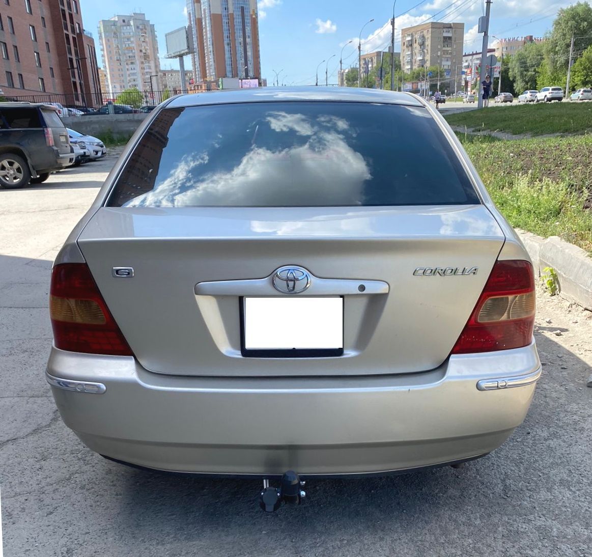 Фаркоп Halty H.T44.A для Toyota Corolla 2000-2006