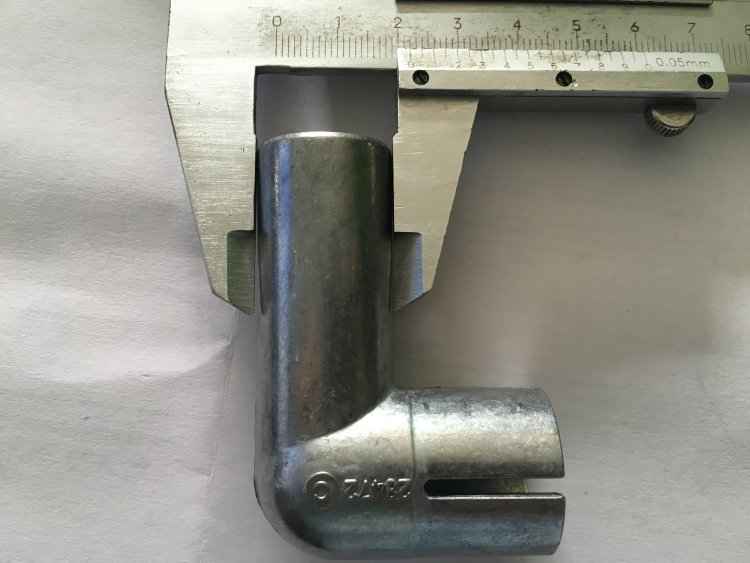 Webasto Шланг выхлопа угловой 22мм металл/28472С