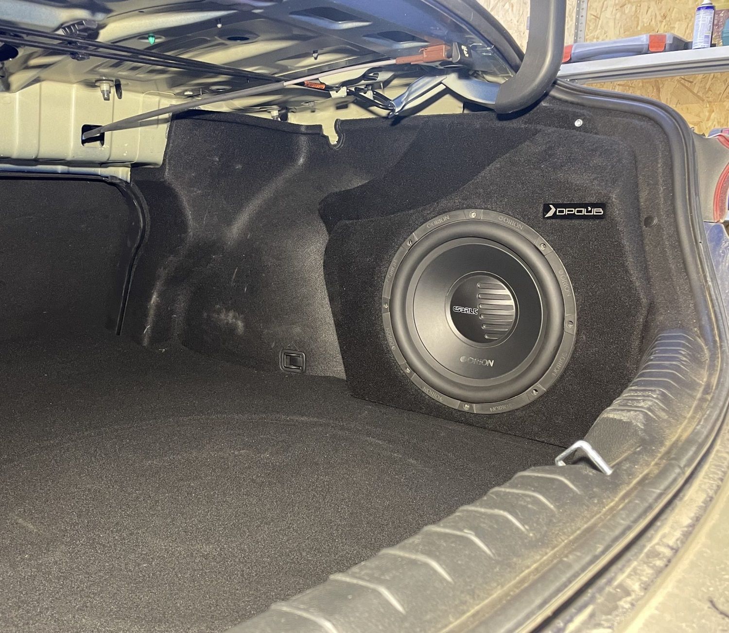 Короб стелс Kia K5 с потаем 12