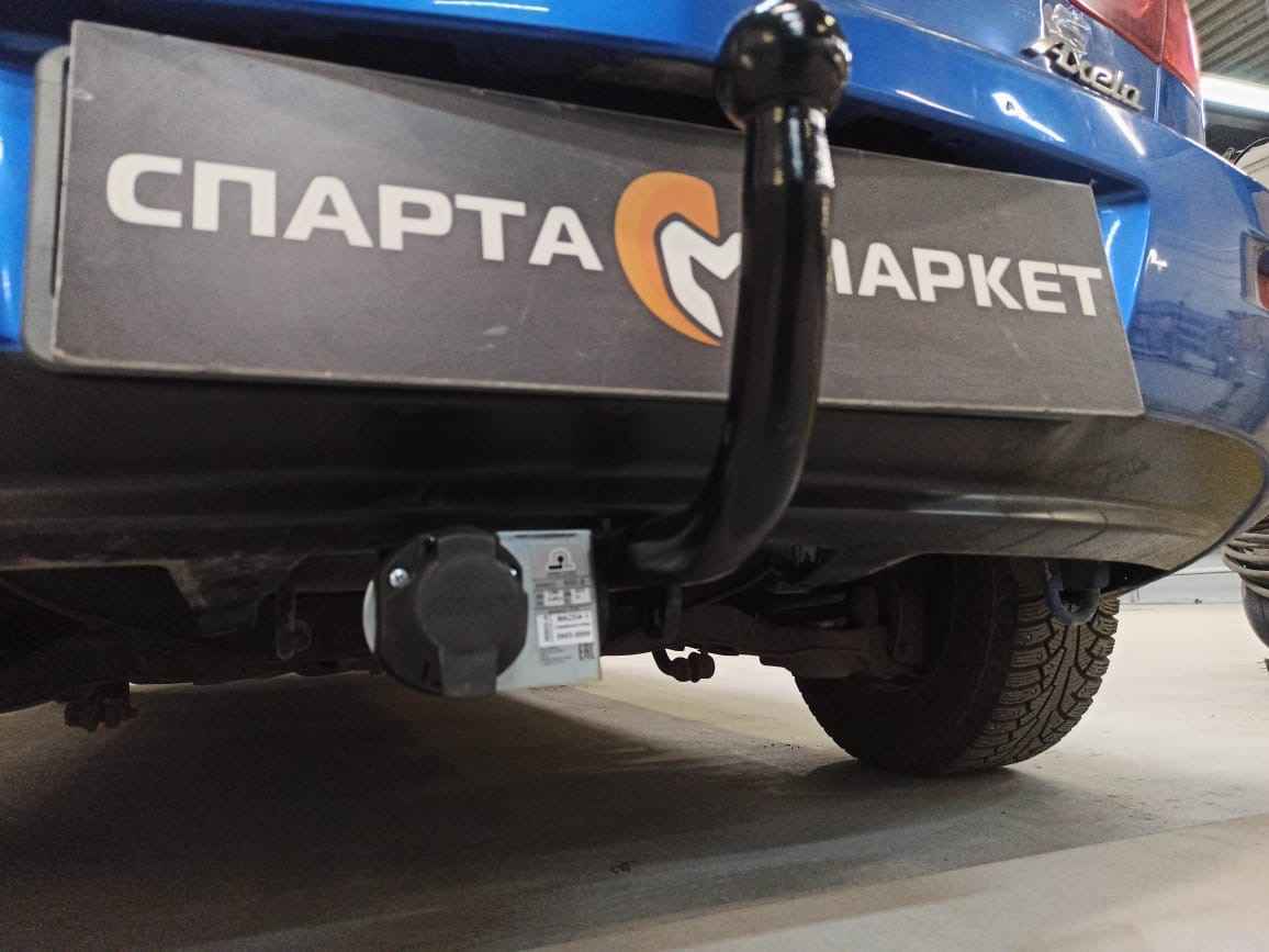 Фаркоп Leader Plus M303-A для Mazda 3 (BK) седан 2004-2008, условно съемный шар (тип A)