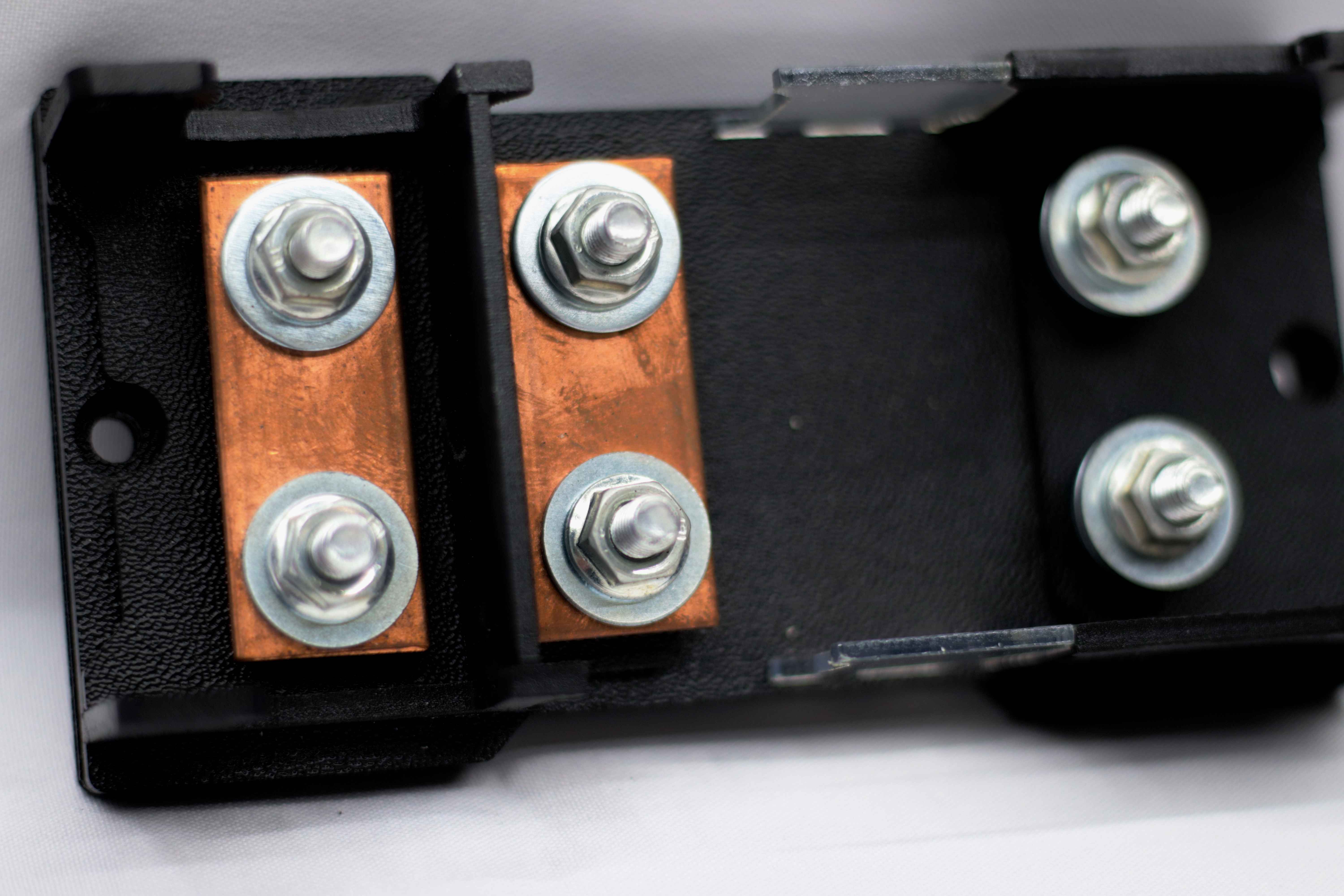 Дистрибьютор питания ANL биполярный 2-канальный