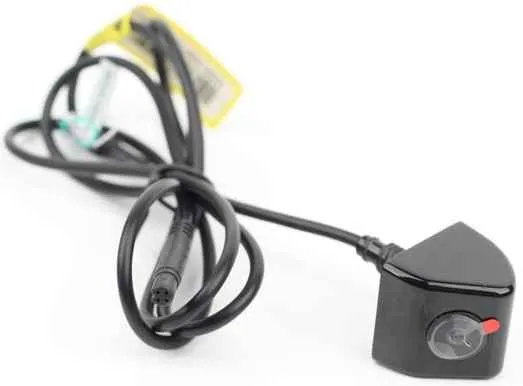 SKY CMU-615 камера заднего вида универсальная