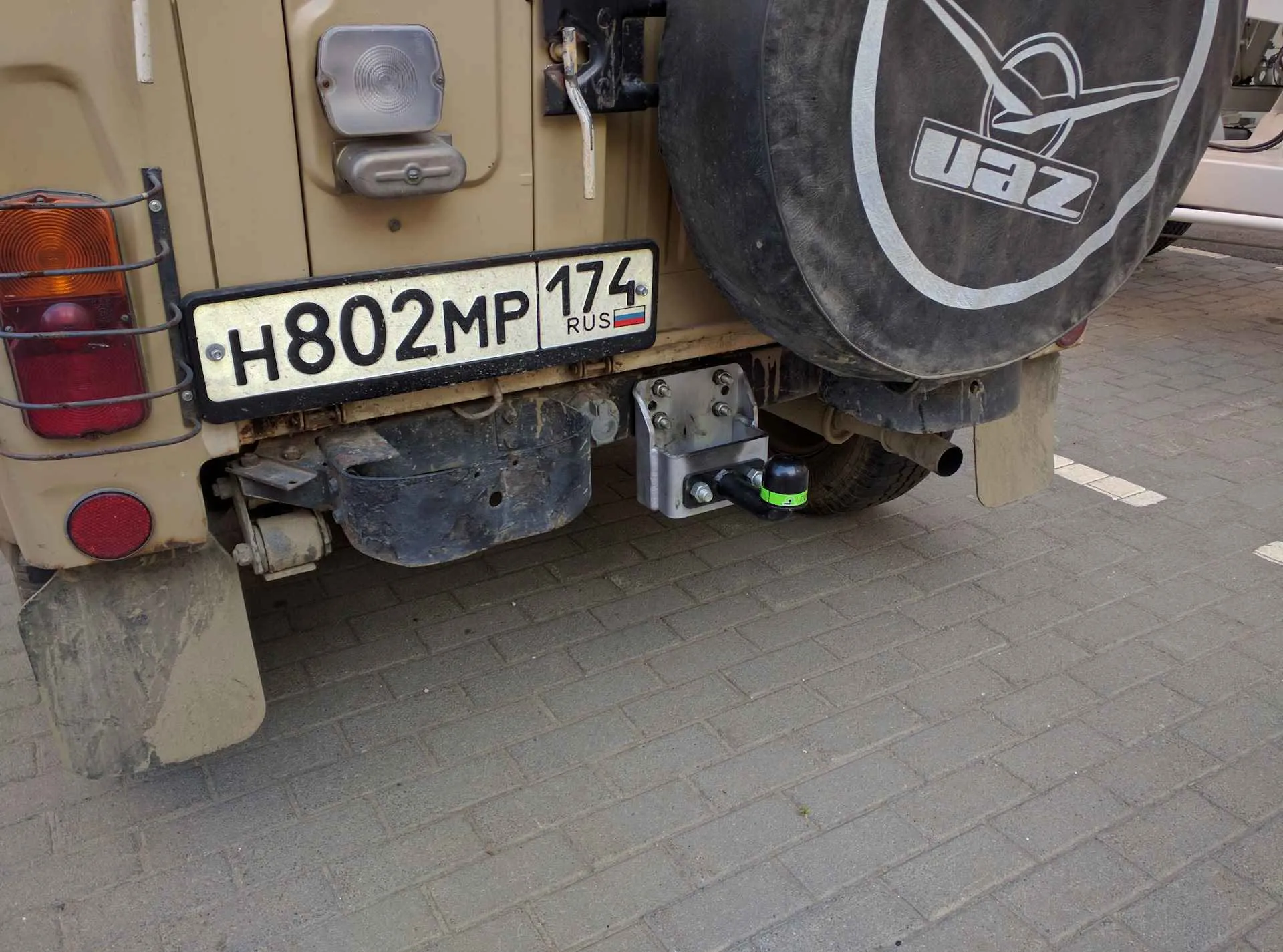 Фаркоп Leader Plus K108-A для УАЗ 469, 3151, 31512, ... съемный шар (тип FC)