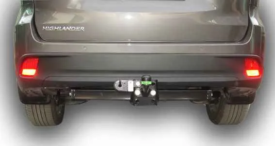 Фаркоп Leader Plus T120-F для Toyota Highlander (XU50) 2013-..., условно съемный шар (тип F)
