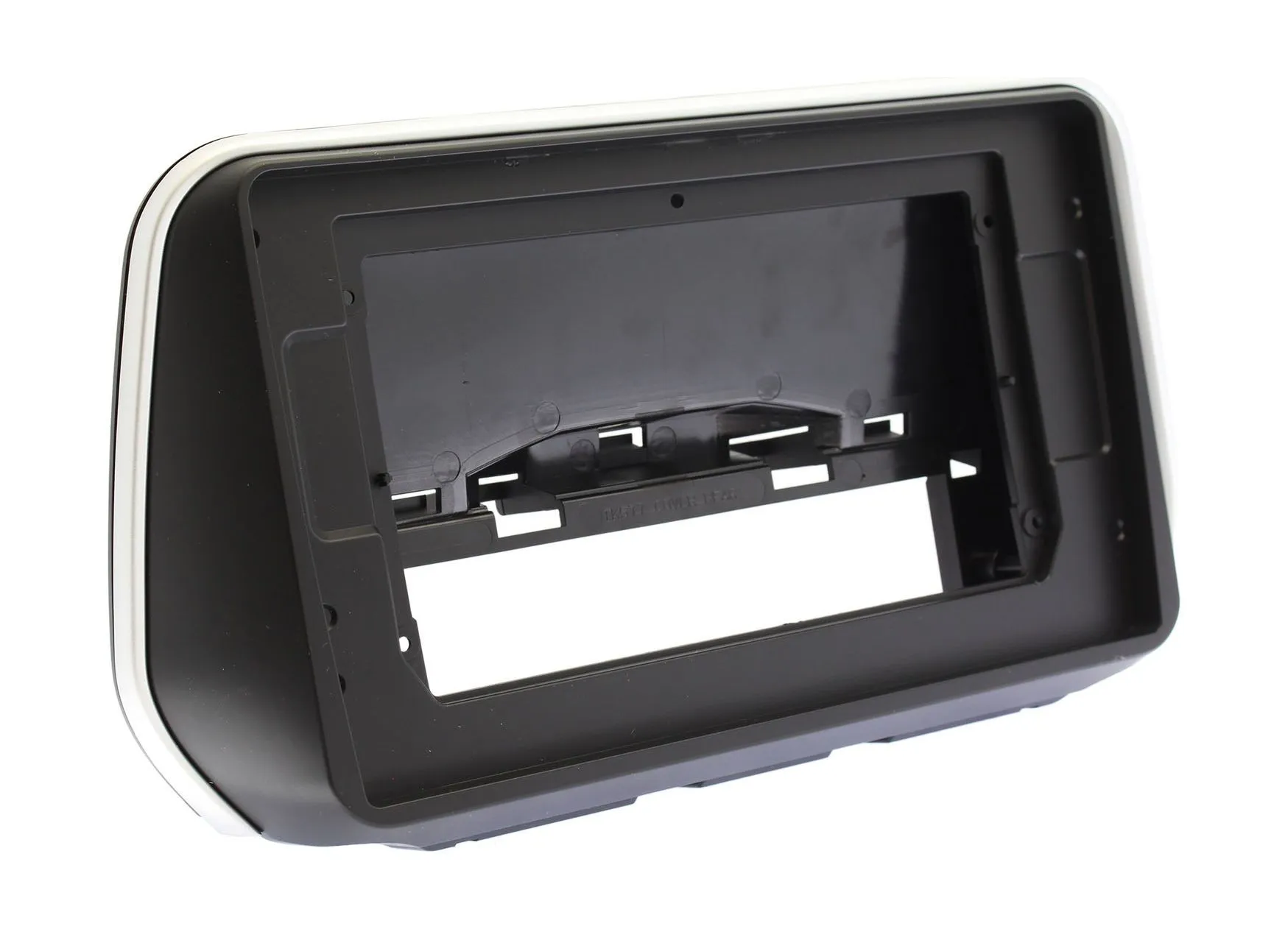 Рамка TK577 и в Hyundai Santa Fe 2018-2020 10