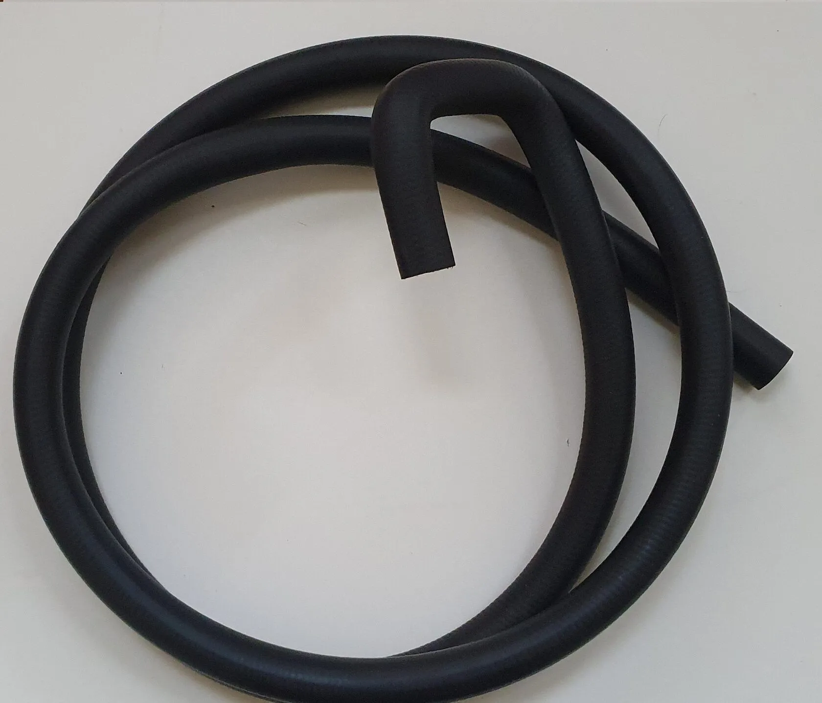 A100 шланг жидкостный HYDRO ECO 18 мм (резина)