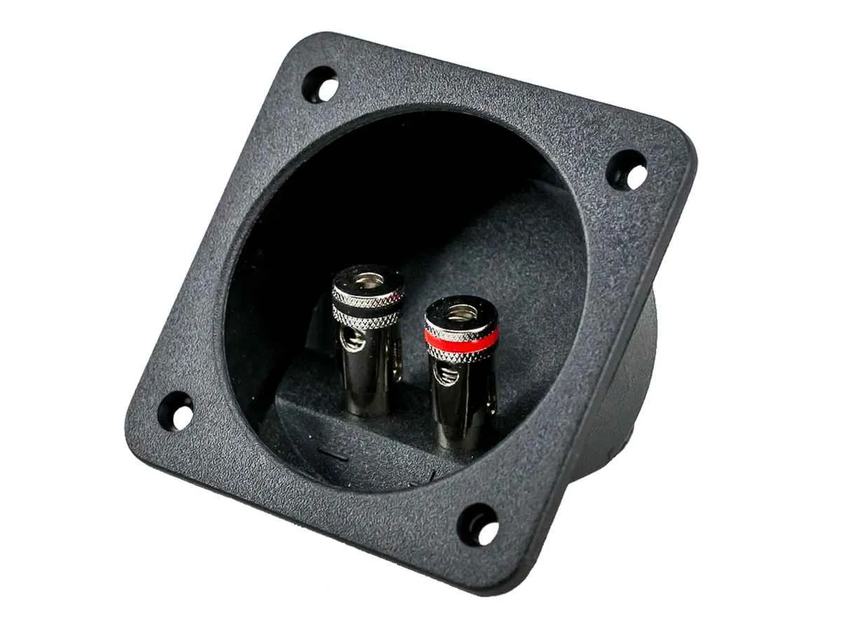 Aura WTB-068G Терминал для подключения сабвуфера