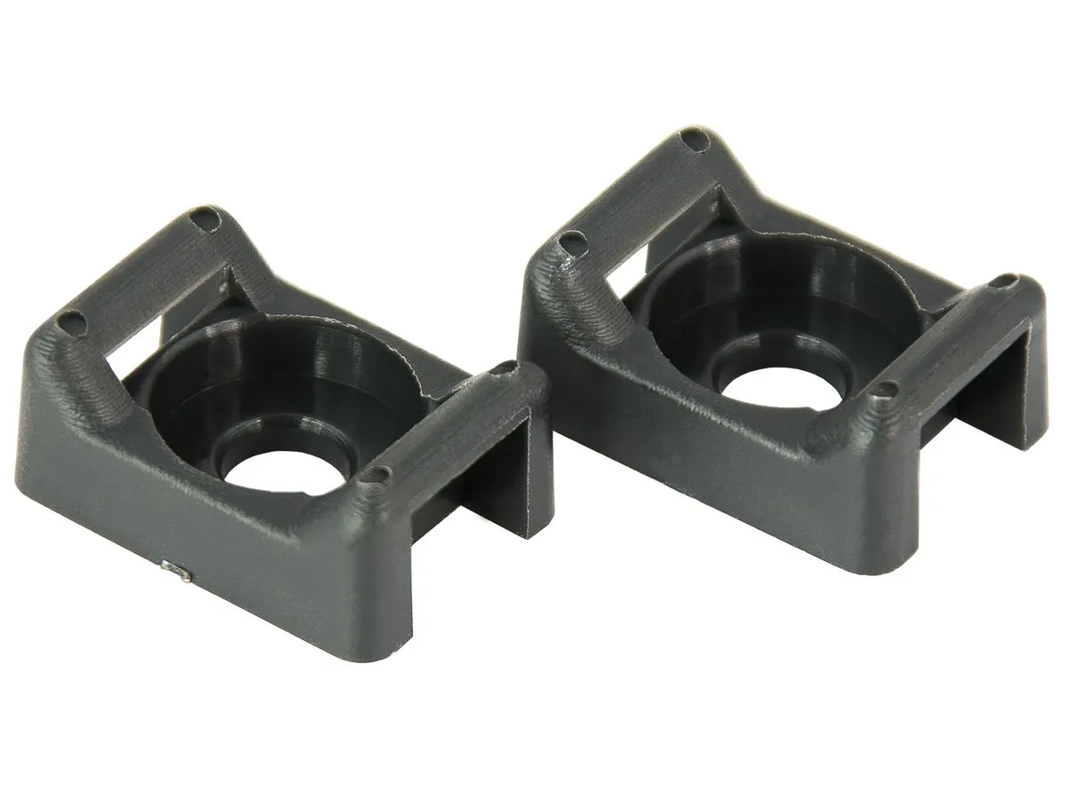 Aura ACT-1001 Держатель для стяжкек, полиэтилен 5мм. (50шт)