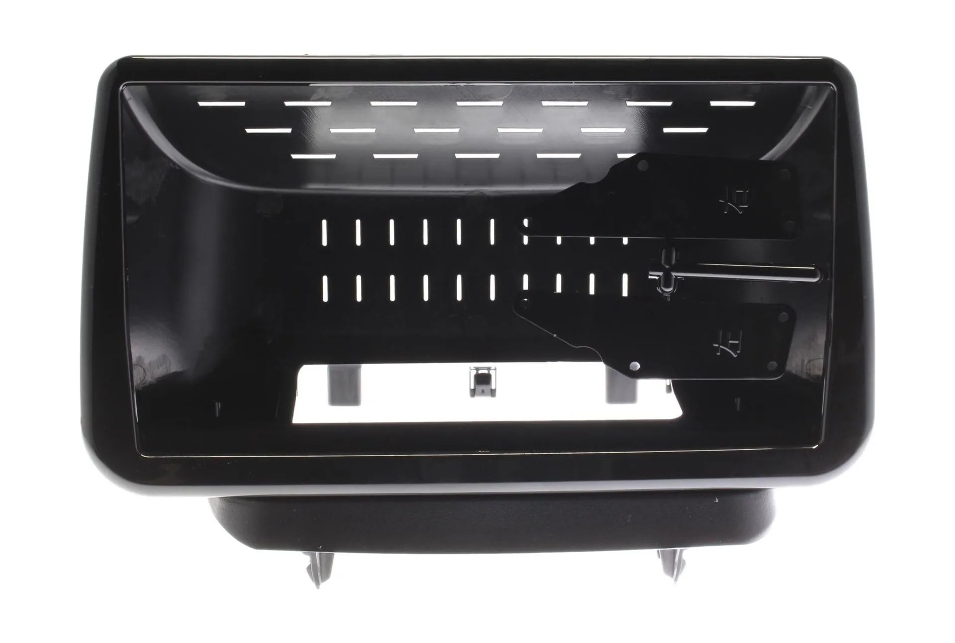 Рамка MA069N в Mazda 2, Demio, CX-3 2014+ 9